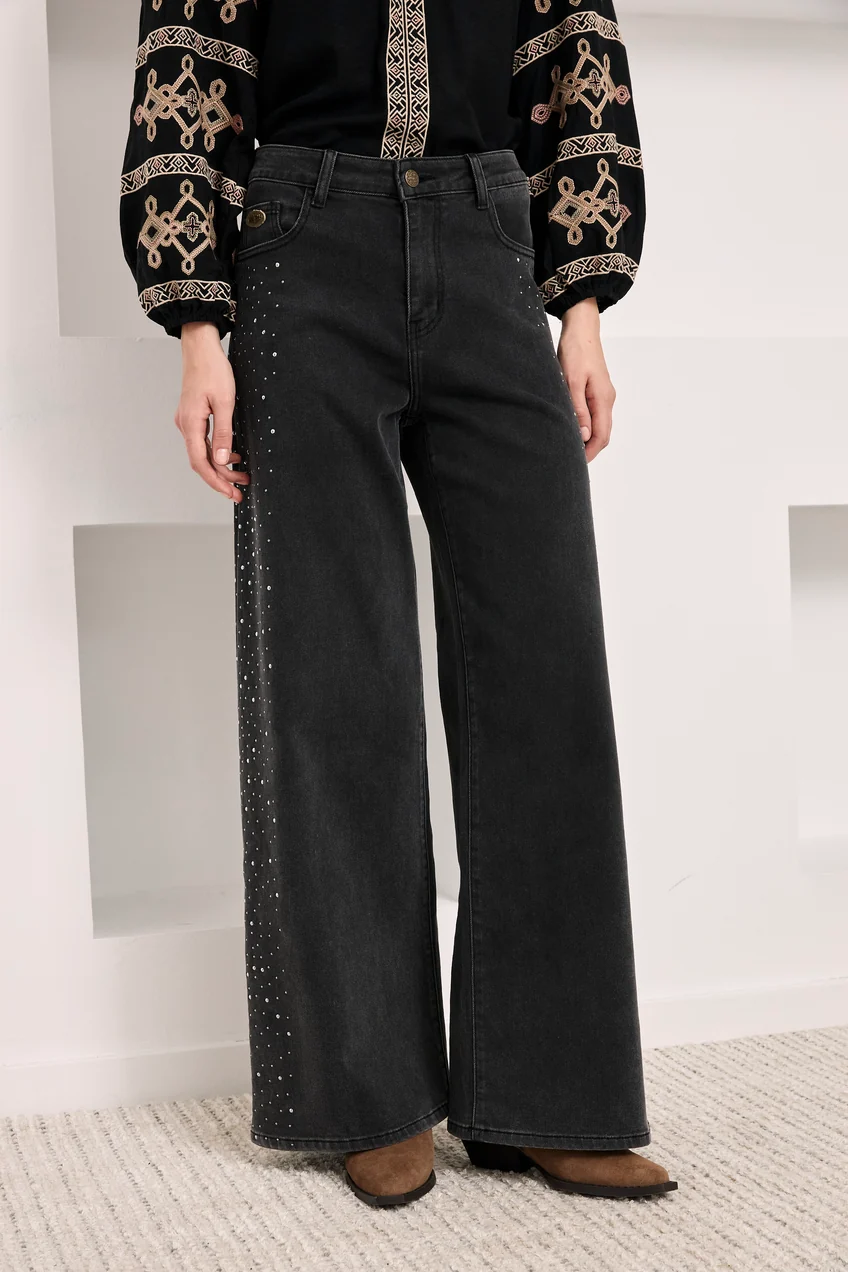 nkn-jeans tachuelas laterales negro-1